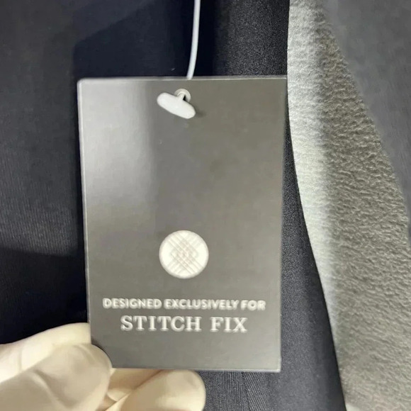 Kensie NWT Stitch Fix Exclusive Womens S Black Bell Sleeve Top Grommet Hem Fairy - Picture 13 of 16